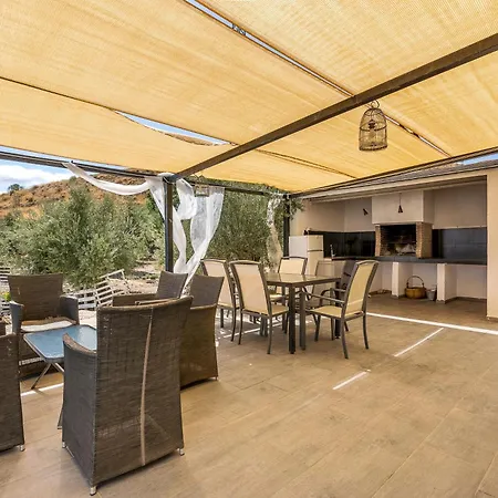 Vakantiehuis Idem Baza